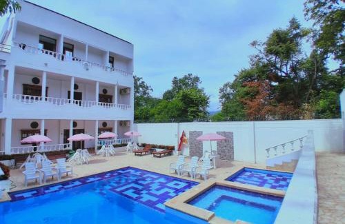 Santa Fe de Antioquia Hotel | Discover Hotel Santa Fe del Parque: Oceanfront & Pet-Friendly
