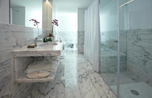 Fatima Hotel | Discover Hotel Santa Maria: 4-Star Stay with Great Amenities