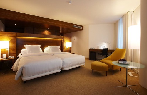 Fatima Hotel | Discover Hotel Santa Maria: 4-Star Stay with Spa & Dining