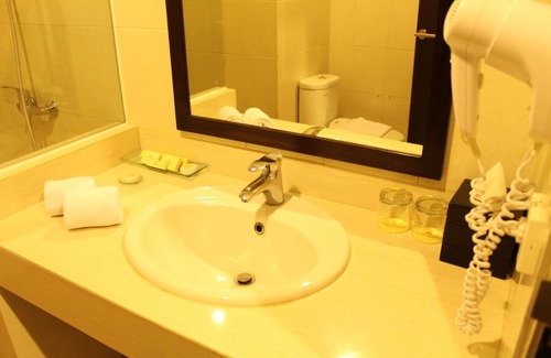 Bengkulu Hotel | Discover Comfort at Hotel Santika Bengkulu with Pool & Spa