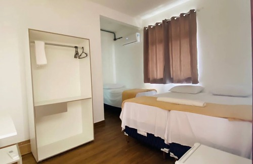 Centro Hotel | Comfortable Stay at Hotel Santorine Plaza with Breakfast