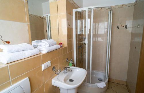 Sanok Hotel | Relax at Hotel SANVIT RESTAURACJA & SPA with Top Amenities