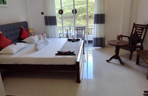 Mahasenpura Hotel | Discover Hotel Sapid Luck: Yala Safari with Breakfast & Kids' Fun