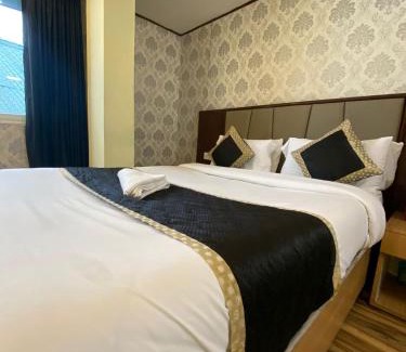 Vrindavan House | Budget-Friendly Hotel Sarovar Prosperity: Pet & Child Friendly