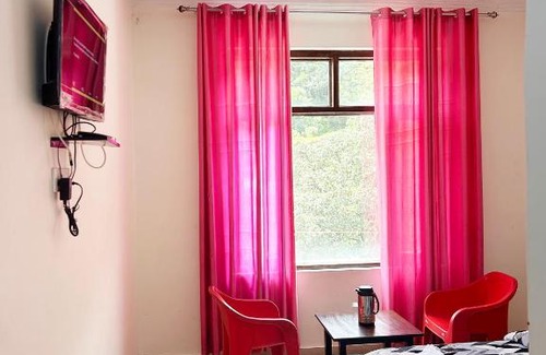 Sitapur Hotel | Family-Friendly Hotel Sarthak Villa with Breakfast Included