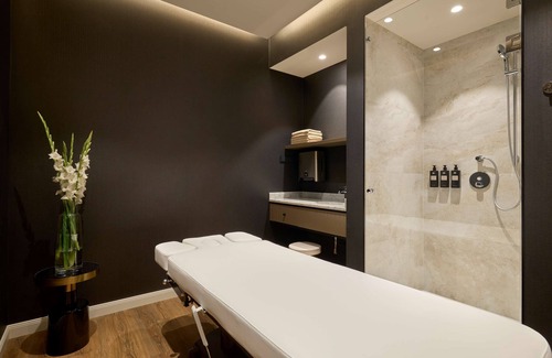 Old Town Hotel | Experience Elegance at Hotel Saski Krakow, Curio Collection