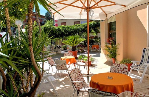 Chianciano Terme Hotel | Pet-Friendly Hotel Saturno with Great Amenities & Reviews