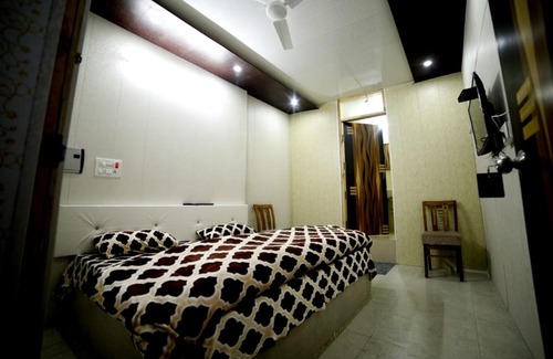 Hoshiarpur Hotel | Budget-Friendly Hotel Satyam with Family & Kitchen Amenities