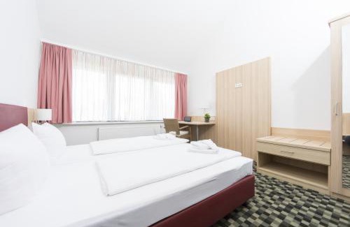 Dermbach Hotel | Discover Hotel Saxenhof: Pet-Friendly & Spa Retreat Awaits