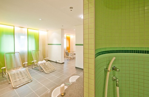 Bruchsal Hotel | Elegant Hotel Scheffelhöhe: 4-Star Comfort and Spa Retreat