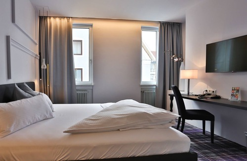 Bobingen Hotel | Discover Hotel Schempp: 4-Star Comfort with Spa & Dining