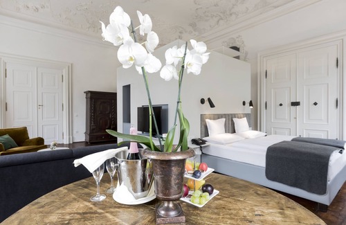 Leopoldskron-Moos Hotel | Experience Elegance at Hotel Schloss Leopoldskron - 9.2 Rating
