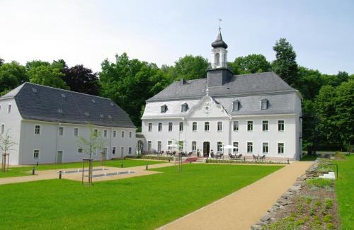 Rabenstein Hotel | Discover Hotel Schloss Rabenstein: 4-Star Family Retreat