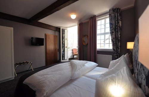 Miltenberg Hotel | Discover Hotel Schmuckkästchen: Family-Friendly Retreat