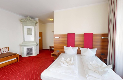Altstadt Hotel | Discover Hotel Schwibbogen: Ideal for Families with Great Amenities