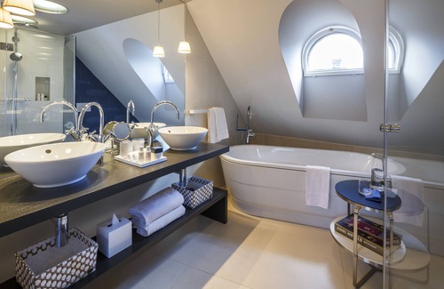 Seefeld Hotel | Elegant Hotel Seehof: Spa, Dining & Family-Friendly Retreat