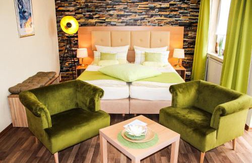 Nohfelden Hotel | Relaxing Hotel Seerose Bostalsee with Breakfast Included