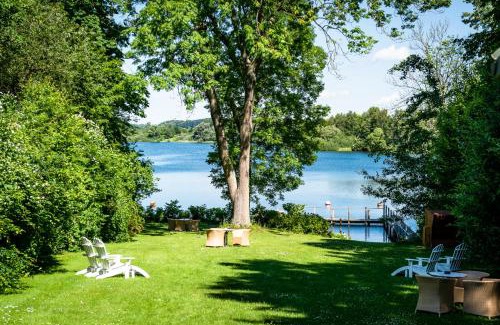 Ploen Hotel | Unforgettable Stay at Hotel Seeufer with Restaurant & Breakfast