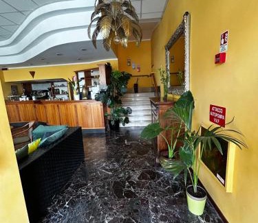 Sant'Ilario d'Enza Hotel | Hotel Select: Pet-Friendly Stay with Great Amenities