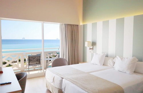 Sant Tomas Hotel | Exquisite Getaway at Hotel Seth Santo Tomas - 4-Star Comfort