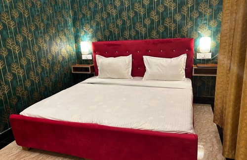 Mahoba Hotel | Hotel Seven Apple