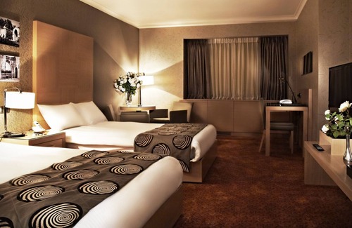 Seyhan Hotel | Delightful Hotel Seyhan: 5-Star Stay with Pool & Spa