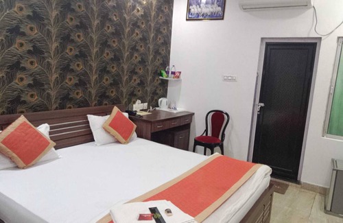 Raebareli Hotel | Budget-Friendly Getaway at Hotel Shalimar Palace