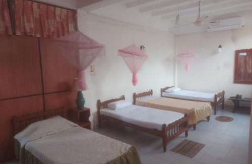 New Town House | Budget-Friendly Stay at Hotel Shalini with Breakfast Included