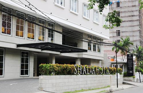 Kebon Kacang Hotel | Comfortable Hotel Shalva Jakarta with Spa & Family Amenities