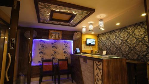 Tarapith Hotel | Budget-Friendly Hotel Shantinivas: Pet & Child Friendly Stay