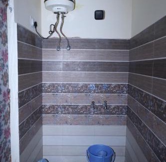Dunda Hotel | Cozy Hotel Shivkripa with Family-Friendly Dining Options