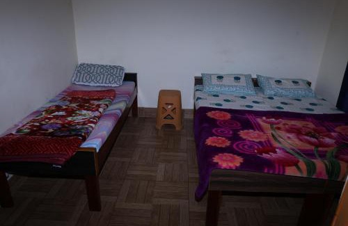 Dunda Hotel | Cozy Hotel Shivkripa with Family-Friendly Dining Options