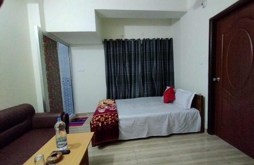 Dhaka Hotel | Cozy Hotel Shopno Nibash: Pet-Friendly & Child-Friendly Stay