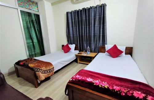 Dhaka Hotel | Cozy Hotel Shopno Nibash: Pet-Friendly & Child-Friendly Stay