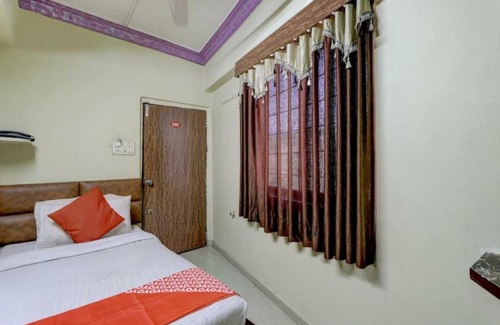 Ahmedabad House | Budget-Friendly Hotel Shree Anjani with Breakfast Included
