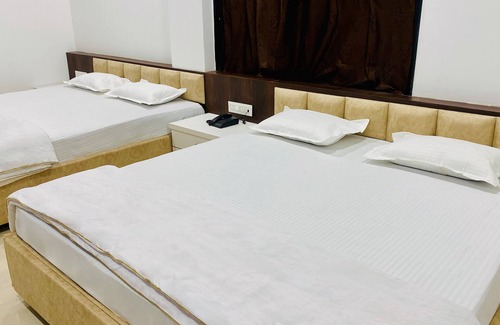 Khandwa Hotel | Hotel Shree Rameshwaram