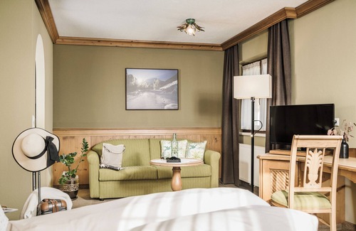 Schwendau Hotel | Top-Rated Hotel Sieghard with Pool and Spa Access