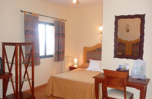 La Iruela Hotel | Relaxing Hotel Sierra de Cazorla & Spa: Family-Friendly Escape