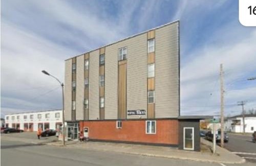 Val-d'Or Hotel | Budget-Friendly Hotel Sigma with Family Amenities & Breakfast
