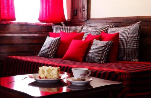 Sofia Hotel | Cozy Hotel Simona Complex with Pet-Friendly Amenities