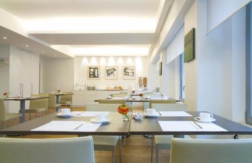 Ville Haute Hotel | Welcoming Hotel Simoncini: 4-Star Comfort for Everyone