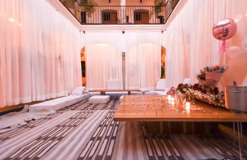 Centro Hotel | Experience Oceanfront Luxury at Hotel Sin Nombre