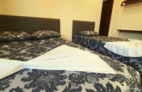 Caicara Hotel | Family-Friendly Hotel Sirena with Pool and Breakfast Options