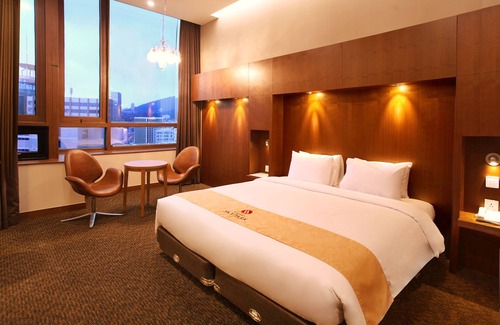 Gwanghui-dong Hotel | Discover Hotel Skypark Kingstown Dongdaemun - Rated 9/10!