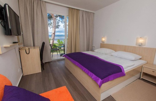 Selce Hotel | Family-Friendly Hotel Slaven with Restaurant & Breakfast