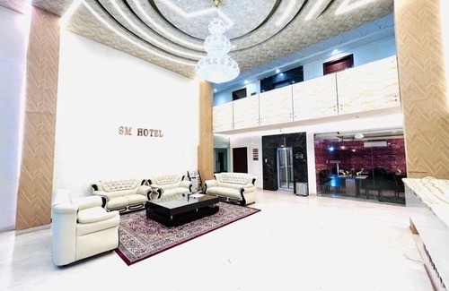 Shamshabad Hotel | Family-Friendly Hotel SM Rainbow International with Pool & Spa