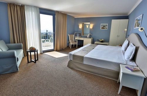 Golden Sands Resort | Explore Hotel Sofia - All Inclusive 4-Star Ocean View Stay