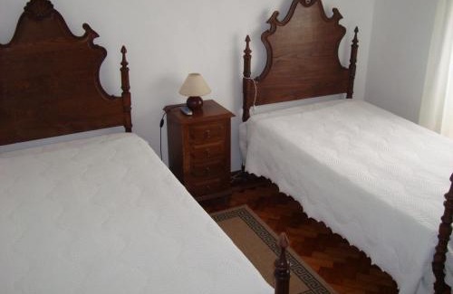 Macieira de Cambra Hotel | Discover Hotel Solar das Laranjeiras with Ocean View Pool