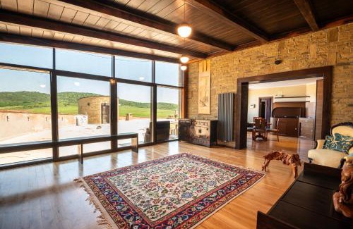 Nova Zagora Hotel | Cozy Retreat at Hotel Soli Invicto with Oceanfront Views