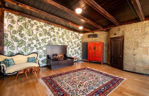 Nova Zagora Hotel | Cozy Retreat at Hotel Soli Invicto with Oceanfront Views